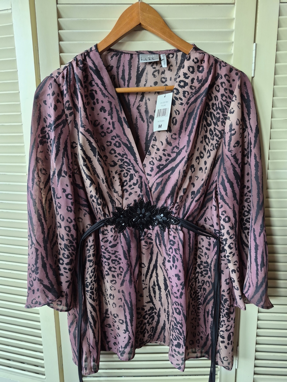 Nicole Miller NWT Animal Print V-Neck Sheer Blouse With Beaded Waist Size Medium